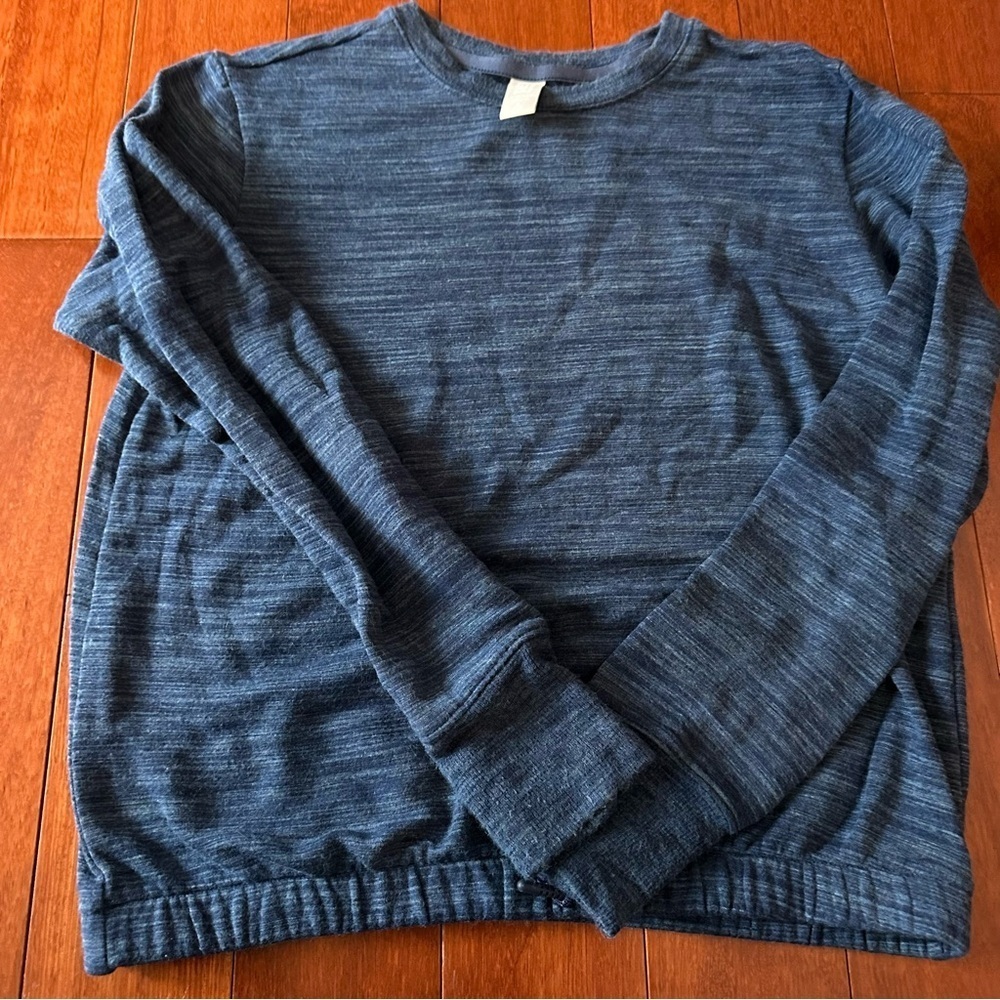 Athleta Girls Blue Long Sleeve Sweater